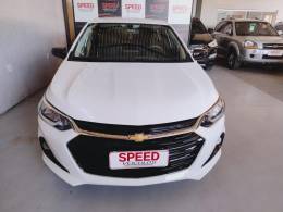 CHEVROLET - ONIX - 2024/2024 - Branca - R$ 82.900,00