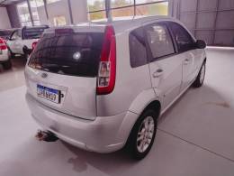 FORD - FIESTA - 2009/2009 - Prata - R$ 28.900,00