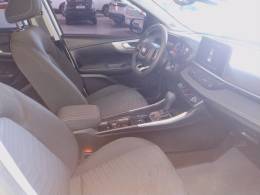 FIAT - FASTBACK - 2023/2024 - Branca - R$ 119.800,00