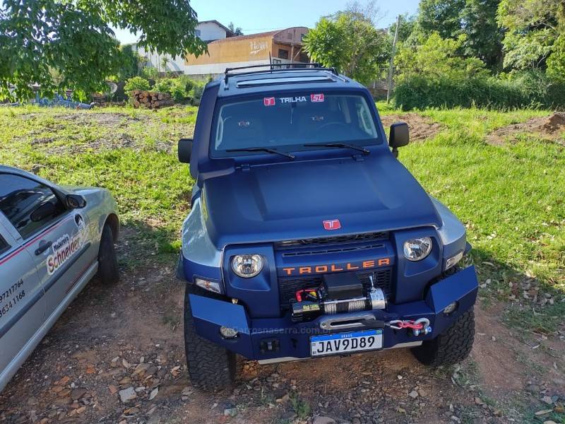 TROLLER - T4 - 2021/2021 - Prata - R$ 289.900,00