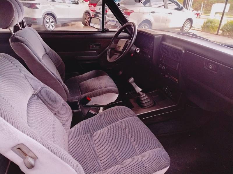 CHEVROLET - CARAVAN - 1989/1989 - Preta - R$ 68.900,00