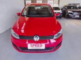 VOLKSWAGEN - FOX - 2014/2015 - Vermelha - R$ 44.900,00