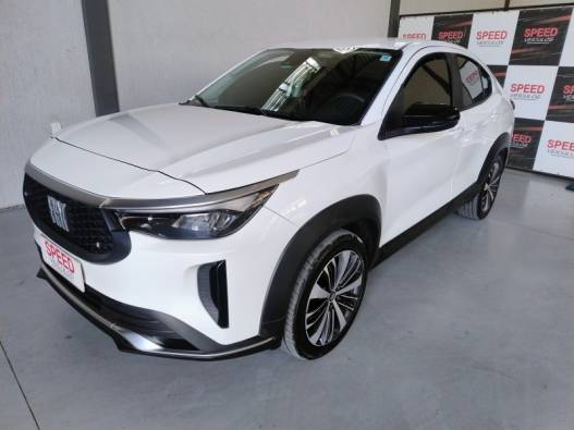 FIAT - FASTBACK - 2023/2024 - Branca - R$ 119.800,00