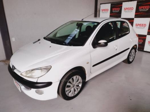 PEUGEOT - 206 - 2008/2008 - Branca - R$ 18.900,00