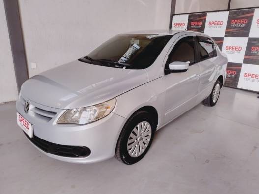 VOLKSWAGEN - VOYAGE - 2010/2011 - Prata - R$ 32.900,00