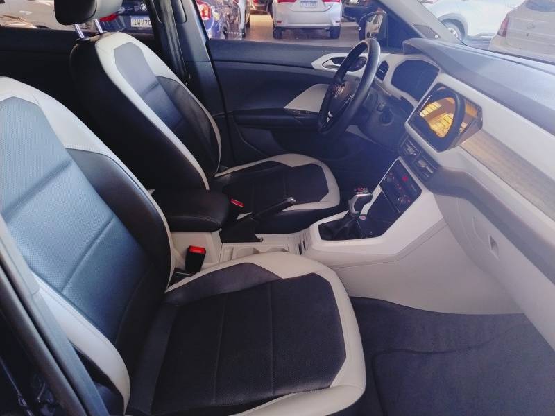 VOLKSWAGEN - T-CROSS - 2020/2021 - Azul - R$ 118.900,00