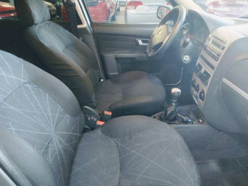 FIAT - PALIO - 2009/2010 - Prata - R$ 34.900,00