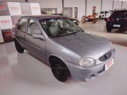 CHEVROLET - CORSA - 2001/2001 - Cinza - R$ 15.900,00