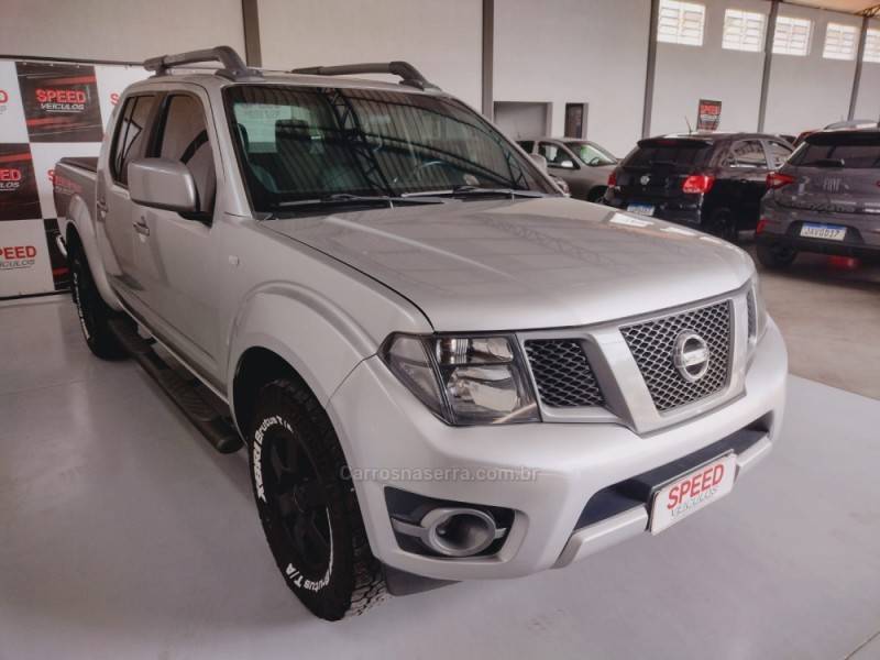 NISSAN - FRONTIER - 2014/2015 - Prata - Sob Consulta