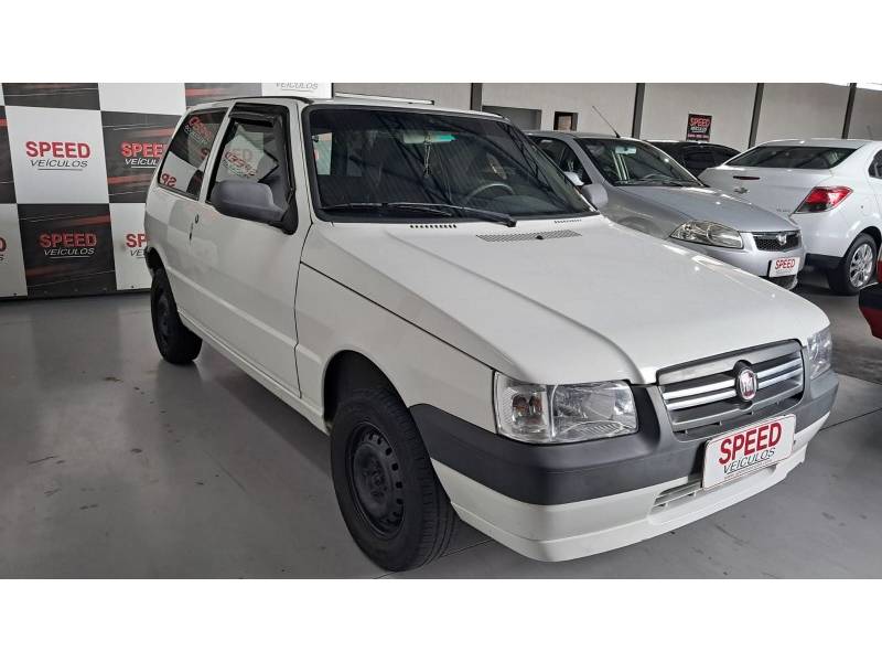 FIAT - UNO - 2013/2013 - Branca - R$ 24.800,00