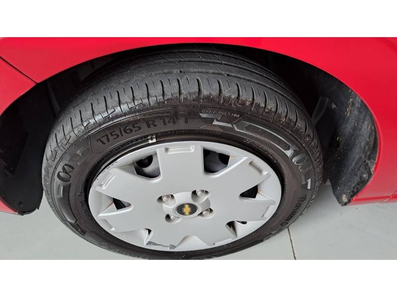 CHEVROLET - ONIX - 2012/2013 - Vermelha - R$ 39.800,00