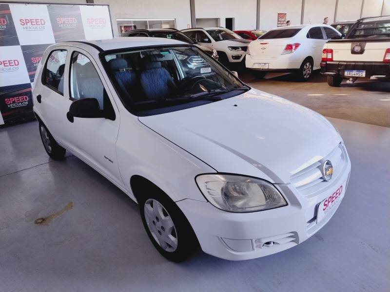 CHEVROLET - CELTA - 2009/2010 - Branca - R$ 26.900,00