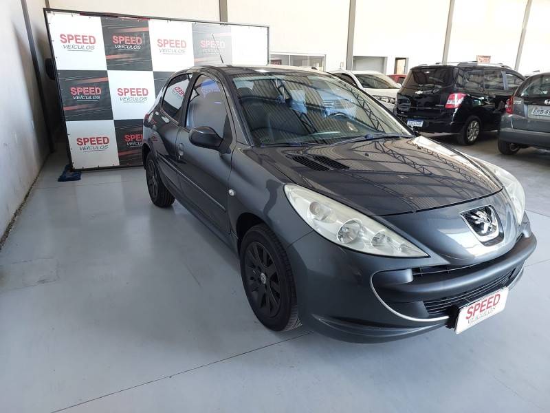 PEUGEOT - 207 - 2009/2010 - Cinza - R$ 21.900,00