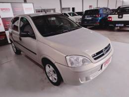 CHEVROLET - CORSA - 2003/2004 - Bege - R$ 24.900,00