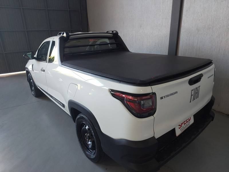 FIAT - STRADA - 2021/2022 - Branca - R$ 71.900,00