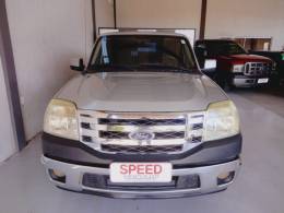 FORD - RANGER - 2010/2011 - Prata - R$ 64.900,00