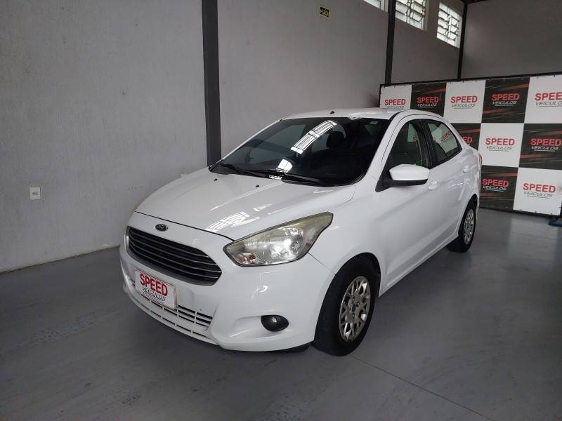 FORD - KA + - 2016/2016 - Branca - R$ 44.900,00