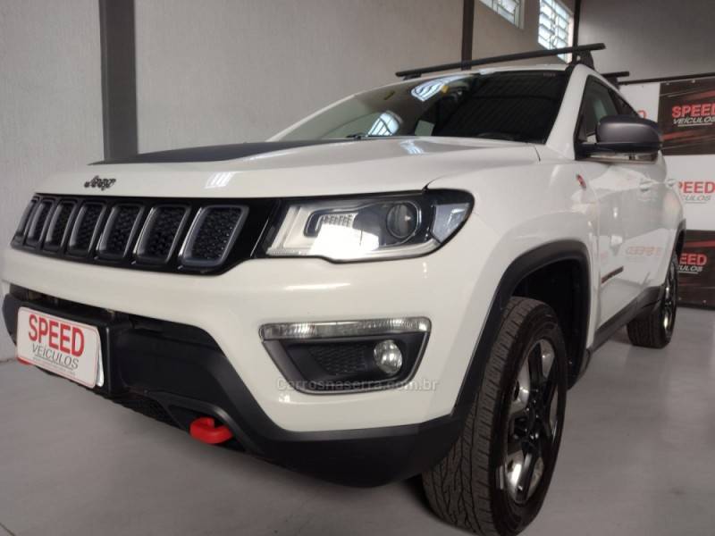 JEEP - COMPASS - 2017/2017 - Branca - R$ 123.900,00