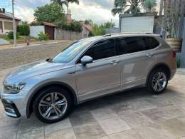 VOLKSWAGEN - TIGUAN - 2019/2019 - Cinza - R$ 145.900,00