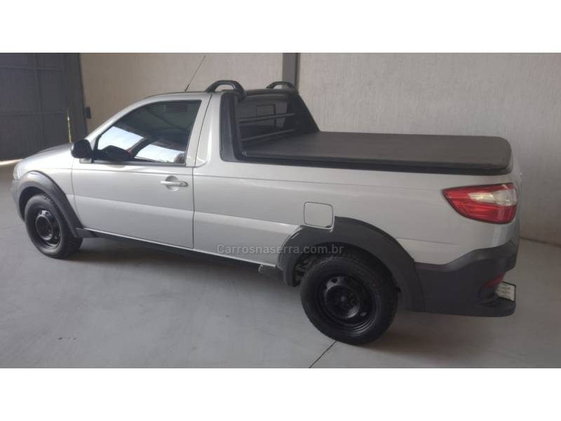 FIAT - STRADA - 2017/2017 - Prata - Sob Consulta