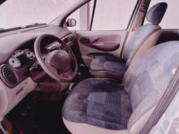 RENAULT - SCÉNIC - 2008/2009 - Prata - R$ 24.800,00