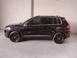 VOLKSWAGEN - TIGUAN - 2012/2012 - Preta - R$ 59.800,00