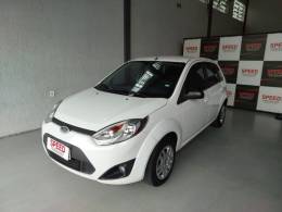 FORD - FIESTA - 2013/2014 - Branca - R$ 34.900,00