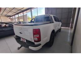 CHEVROLET - S10 - 2013/2014 - Branca - R$ 96.900,00