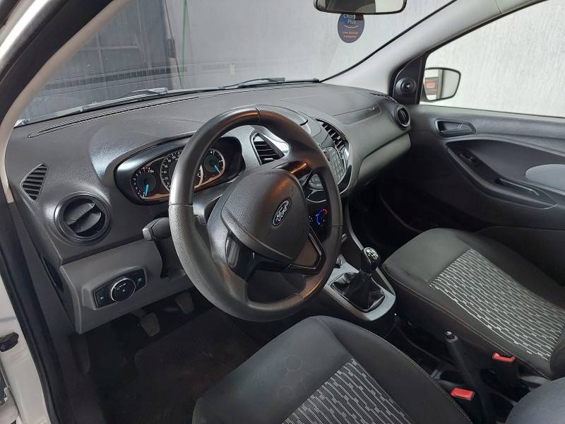 FORD - KA + - 2016/2016 - Branca - R$ 44.900,00
