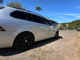 VOLKSWAGEN - JETTA - 2011/2011 - Prata - R$ 53.900,00