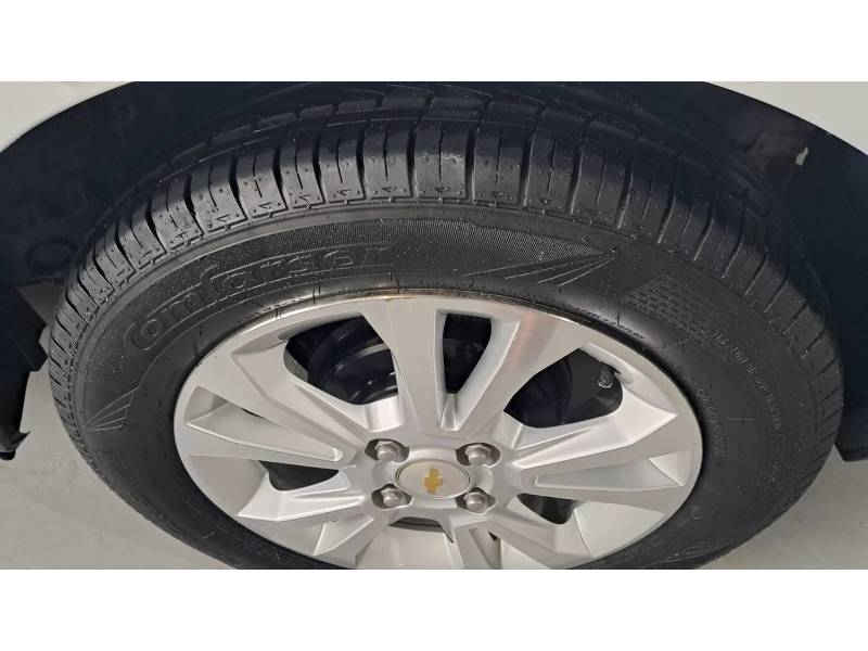 CHEVROLET - PRISMA - 2015/2015 - Branca - R$ 54.900,00