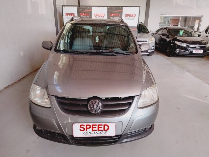 VOLKSWAGEN - SPACEFOX - 2006/2007 - Cinza - R$ 31.900,00
