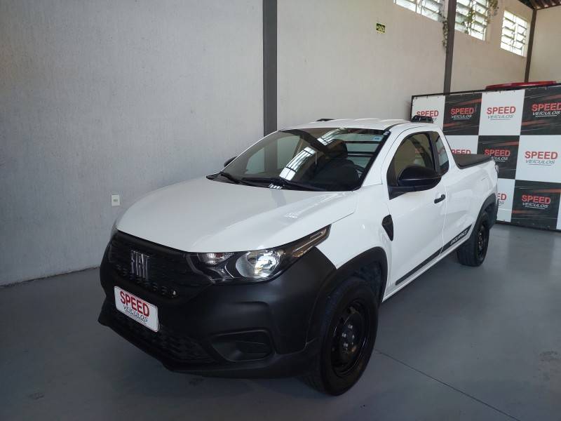 FIAT - STRADA - 2021/2022 - Branca - R$ 71.900,00