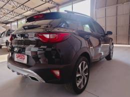 KIA MOTORS - STONIC - 2021/2022 - Preta - R$ 104.900,00