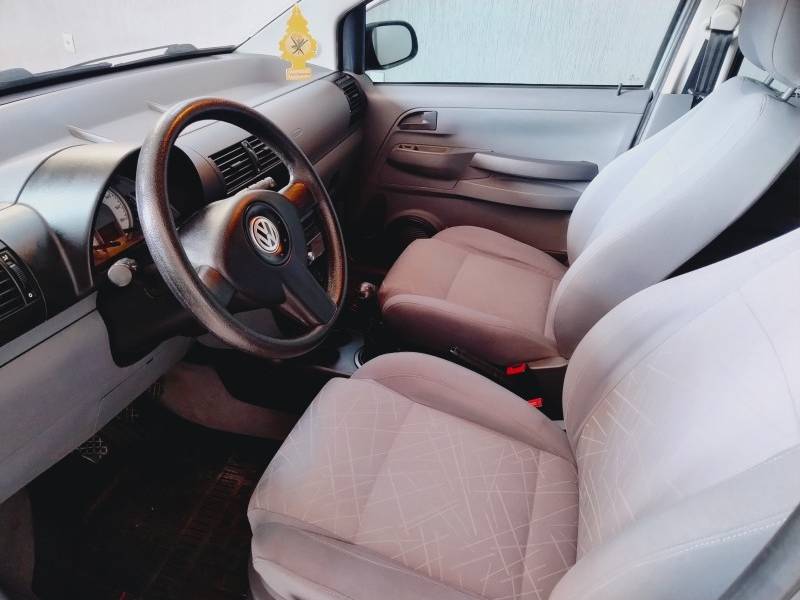 VOLKSWAGEN - SPACEFOX - 2006/2007 - Cinza - R$ 31.900,00