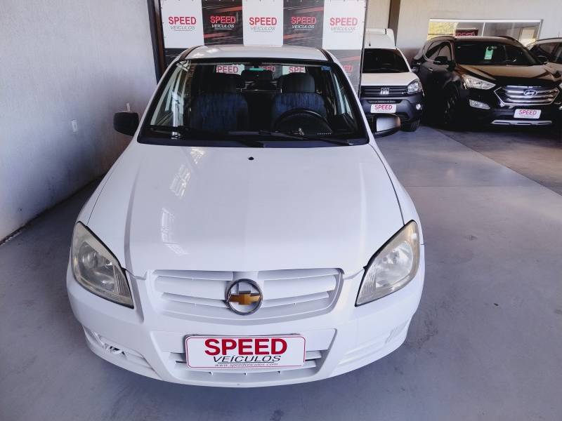 CHEVROLET - CELTA - 2009/2010 - Branca - R$ 26.900,00