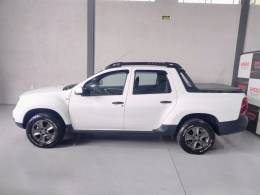 RENAULT - DUSTER OROCH - 2016/2017 - Branca - R$ 73.900,00