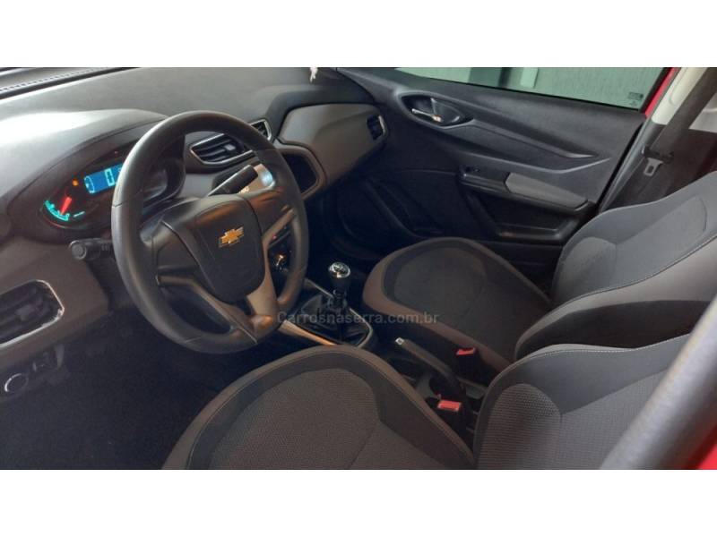 CHEVROLET - PRISMA - 2015/2015 - Vermelha - R$ 47.900,00