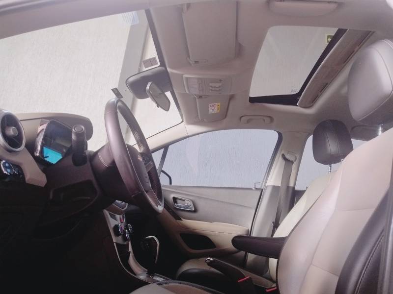 CHEVROLET - TRACKER - 2014/2015 - Prata - R$ 69.800,00