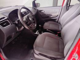 VOLKSWAGEN - FOX - 2011/2012 - Vermelha - R$ 34.900,00