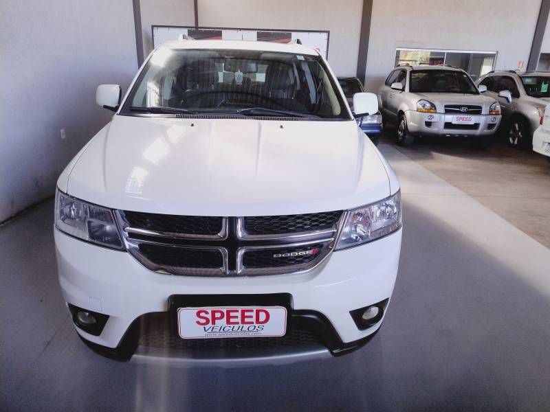 DODGE - JOURNEY - 2013/2013 - Branca - R$ 58.900,00