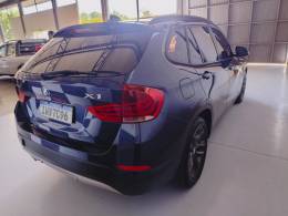 BMW - X1 - 2015/2015 - Azul - R$ 76.900,00