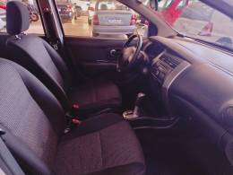 NISSAN - LIVINA - 2014/2014 - Branca - R$ 44.900,00