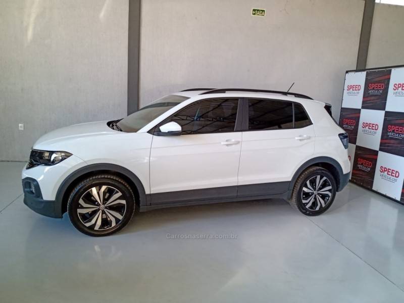 VOLKSWAGEN - T-CROSS - 2020/2021 - Branca - R$ 99.800,00