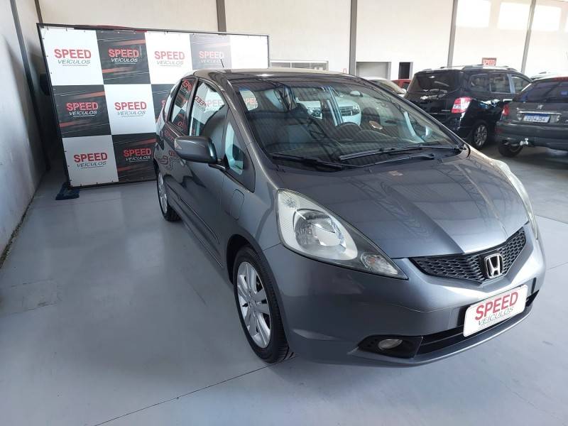 HONDA - FIT - 2011/2012 - Cinza - R$ 50.900,00