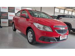CHEVROLET - ONIX - 2012/2013 - Vermelha - R$ 39.800,00