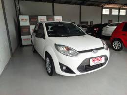 FORD - FIESTA - 2013/2014 - Branca - R$ 34.900,00