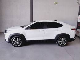 FIAT - FASTBACK - 2023/2024 - Branca - R$ 119.800,00