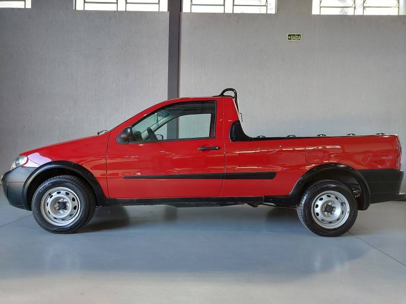 FIAT - STRADA - 2010/2011 - Vermelha - R$ 39.800,00