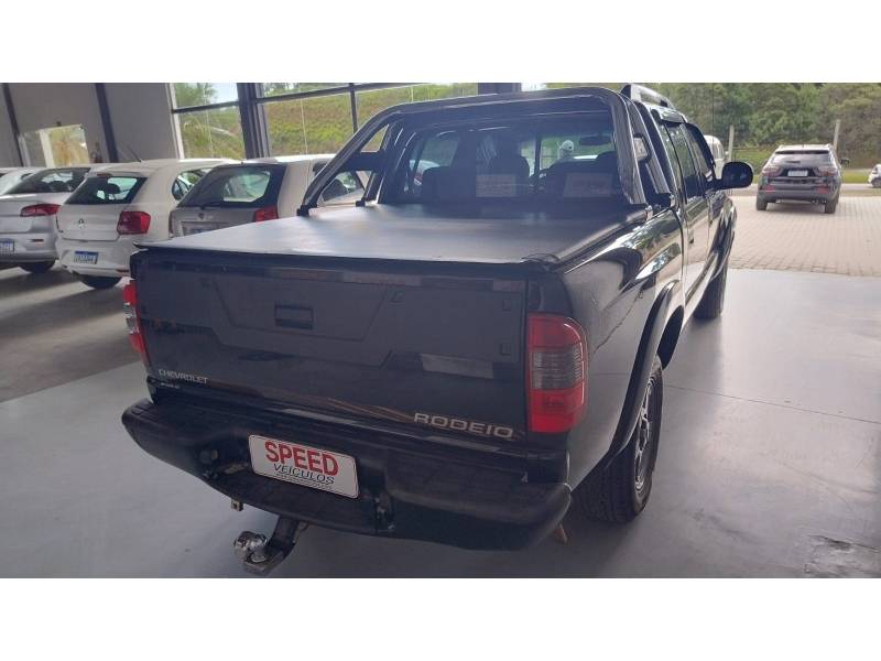CHEVROLET - S10 - 2011/2011 - Preta - R$ 61.900,00